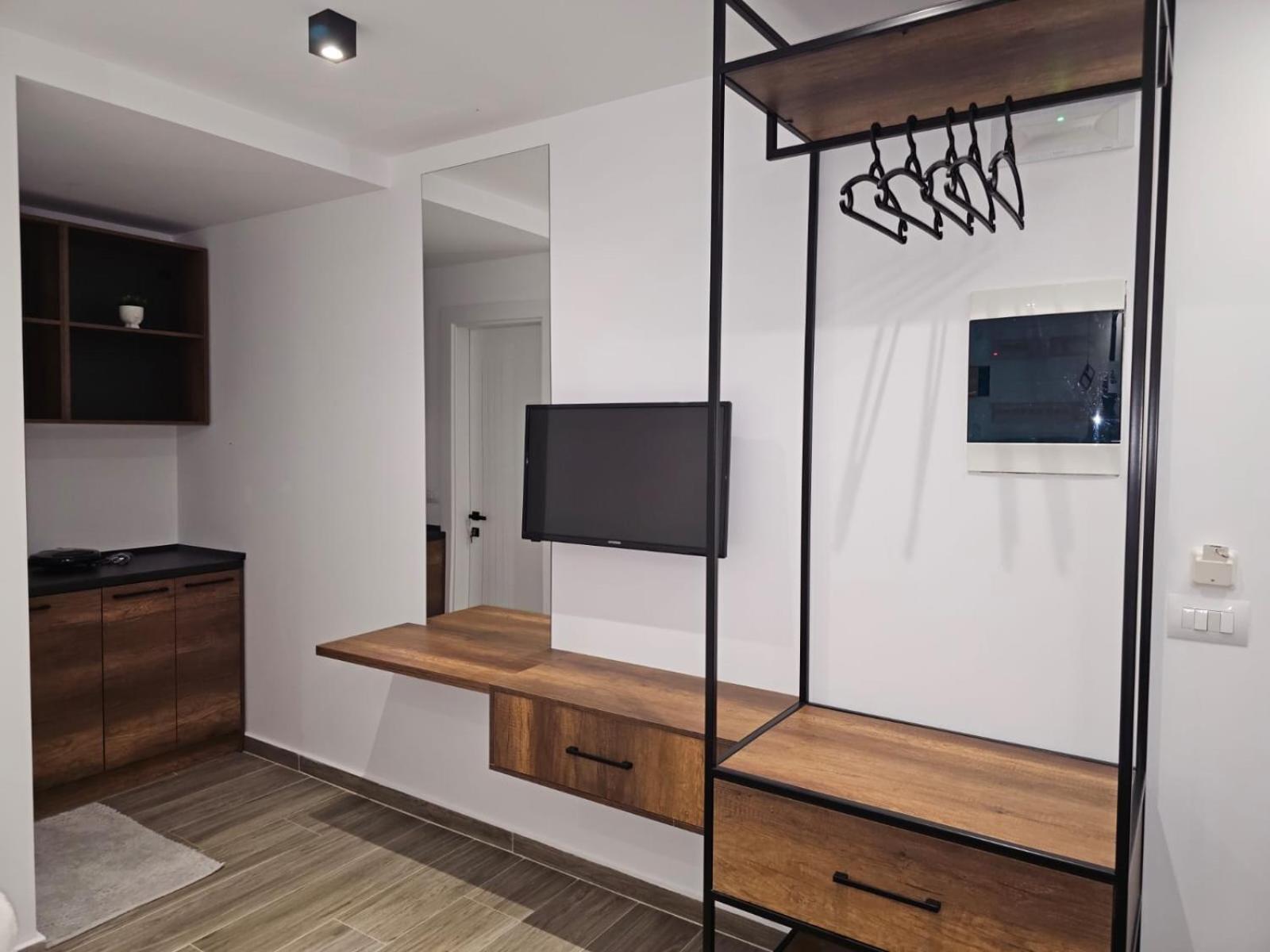Ardit Seaside Rooms Саранде Екстериор снимка