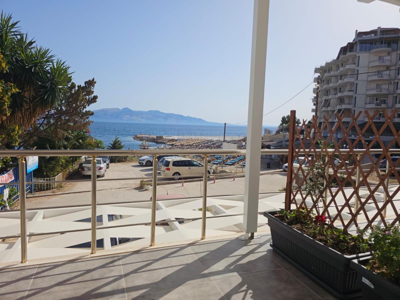 Ardit Seaside Rooms Саранде Екстериор снимка