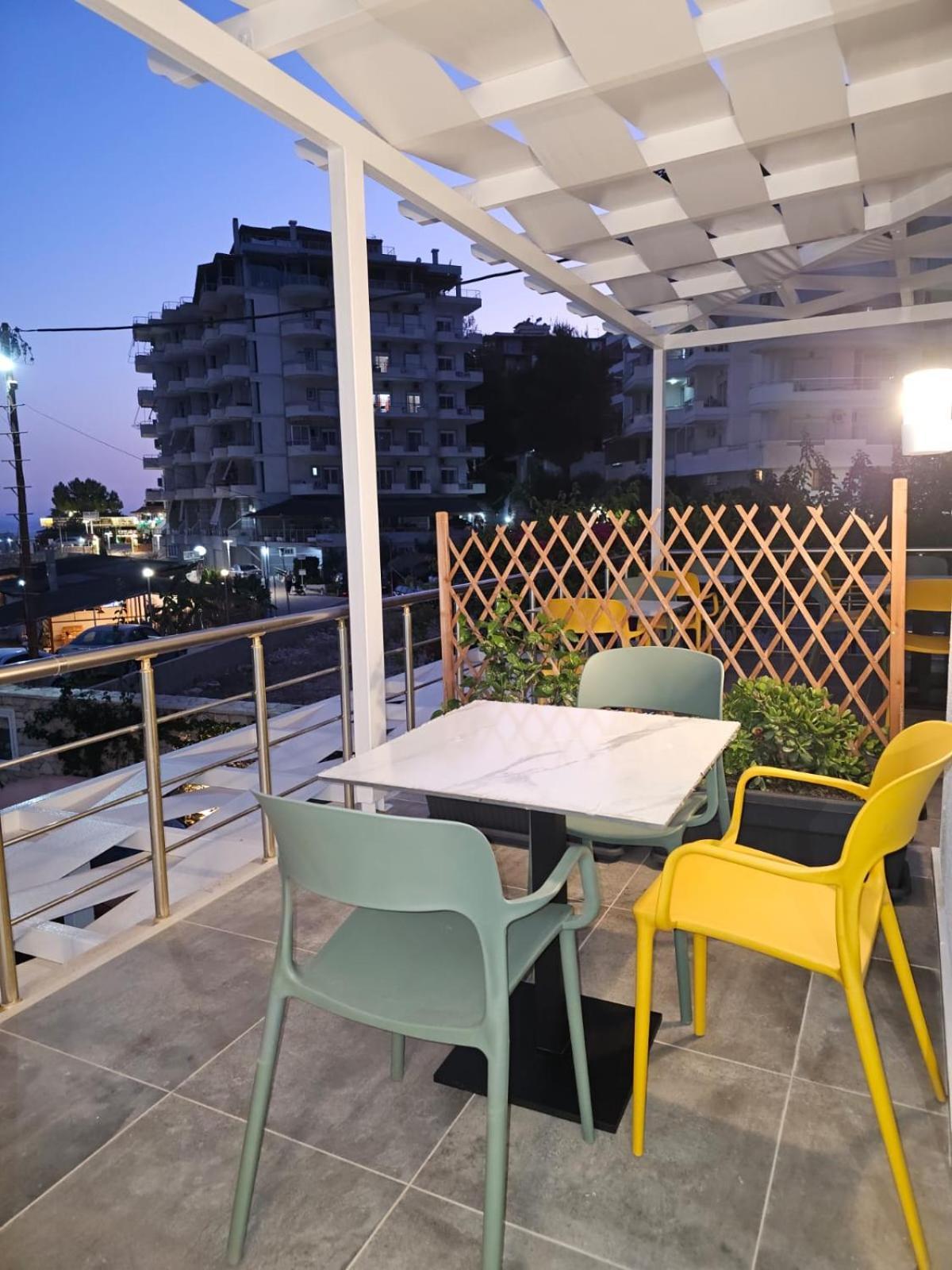 Ardit Seaside Rooms Саранде Екстериор снимка