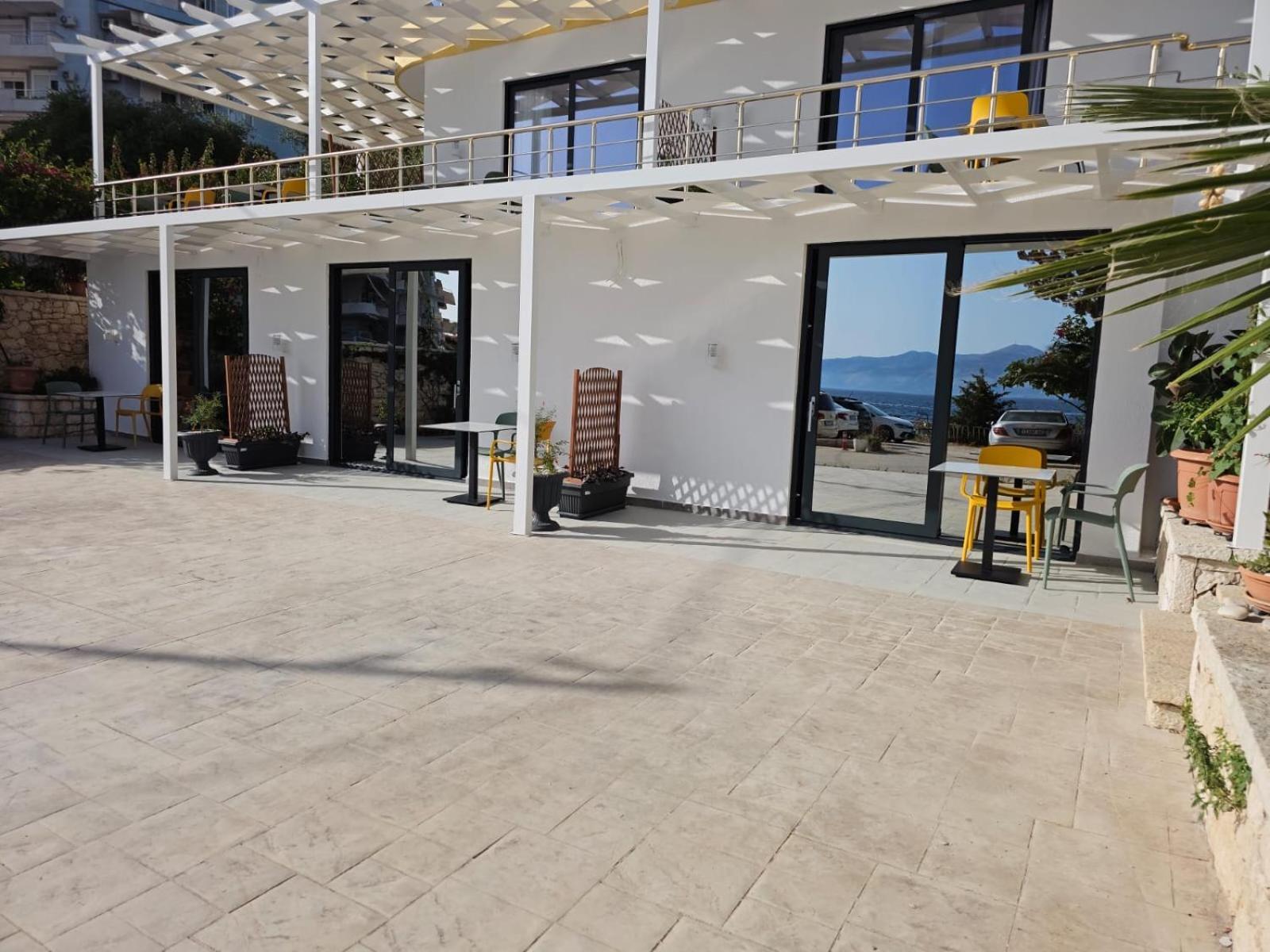 Ardit Seaside Rooms Саранде Екстериор снимка