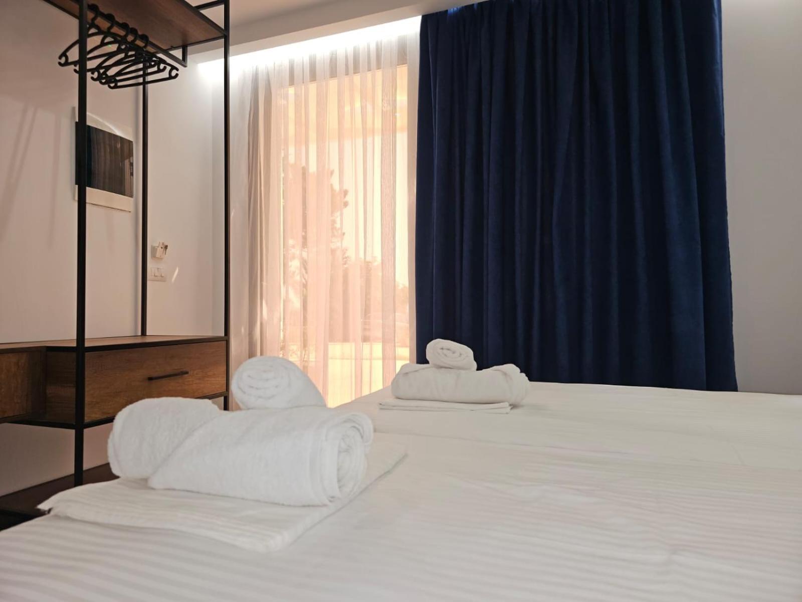 Ardit Seaside Rooms Саранде Екстериор снимка