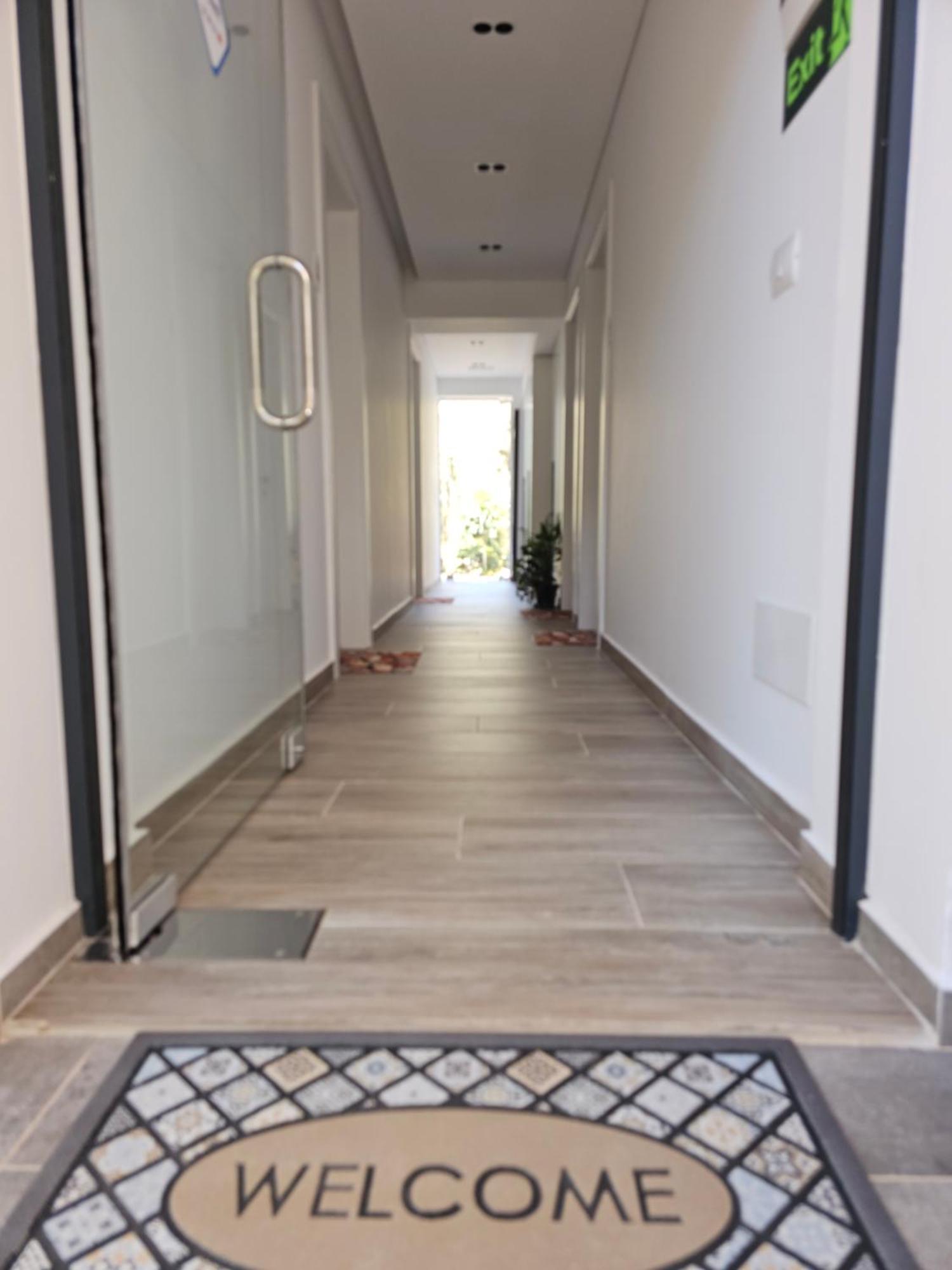 Ardit Seaside Rooms Саранде Екстериор снимка