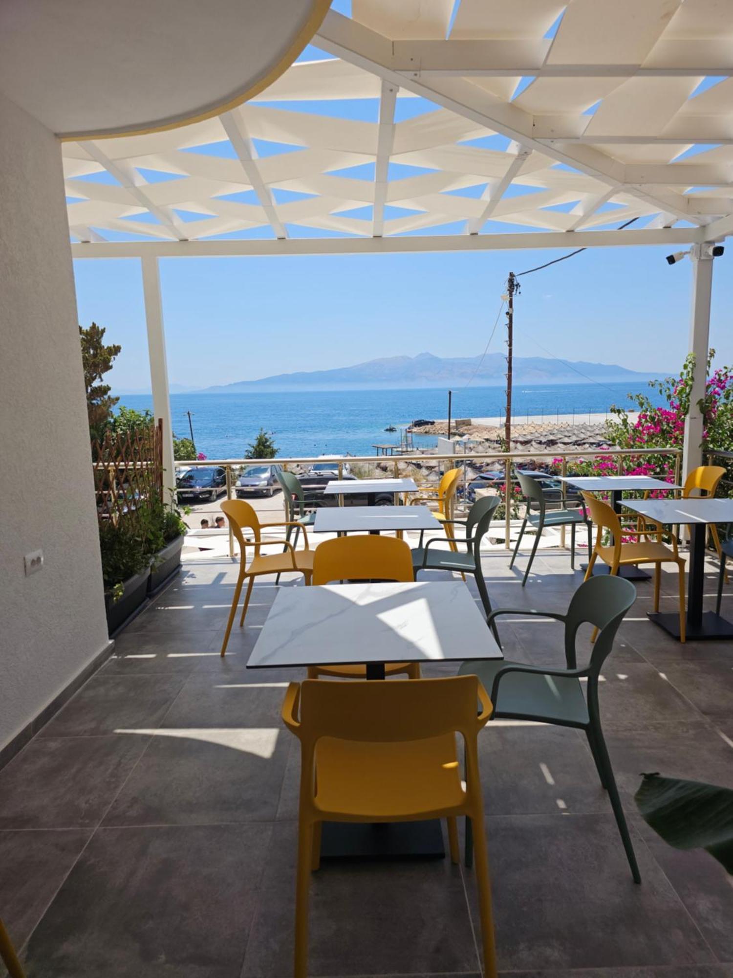 Ardit Seaside Rooms Саранде Екстериор снимка