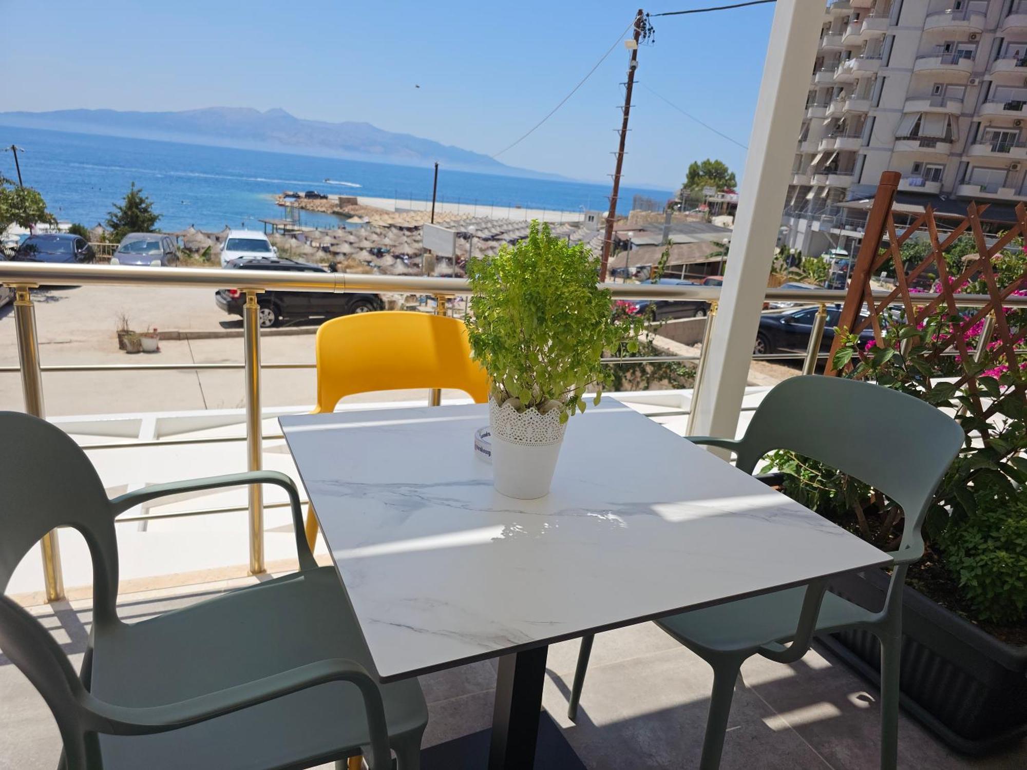 Ardit Seaside Rooms Саранде Екстериор снимка